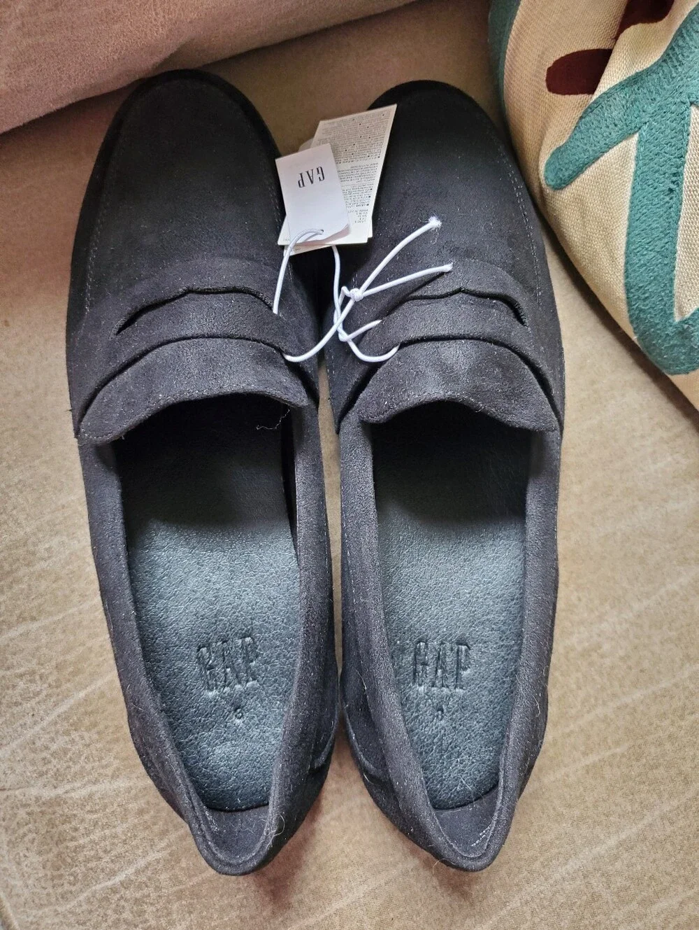 GAP Vegan Suede Loafers size Womens 8 In Color True Black
